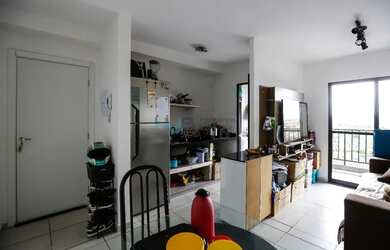 Imagem: O apartamento possui 2 Dormitórios, 2 Banheiros, 53m² de Área