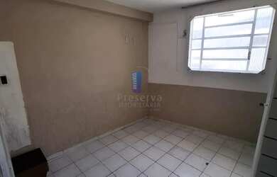 Imagem: A kitnet possui 1 Dormitório, 1 Banheiro, 18m² de Área, Imóvel