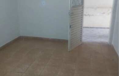 Imagem 3: Duas casas no lote com 02 quartos cada, qd 602 Recanto das Emas DF