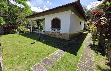 Imagem: A casa em condomínio possui 2 Dormitórios, 2 Banheiros, 3