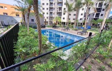 Imagem: O apartamento possui 2 Dormitórios, 1 Banheiro, 1 Vaga na garagem