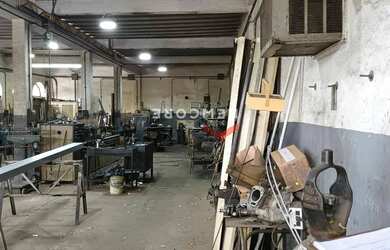 Imagem: O depósito possui 1.000m² de Área e está localizado em