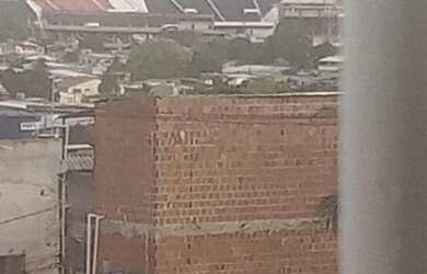 Imagem: A casa possui 2 Dormitórios, 1 Banheiro, 60m² de Área, Imóvel