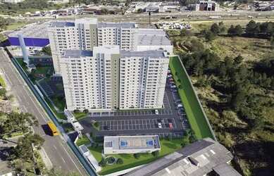 Imagem: O apartamento possui 2 Dormitórios, 1 Banheiro, 1 Vaga na garagem