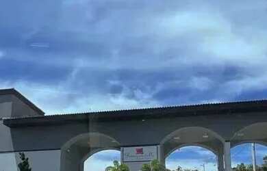 Imagem: O terreno possui 360m² de Área e está localizado em Além