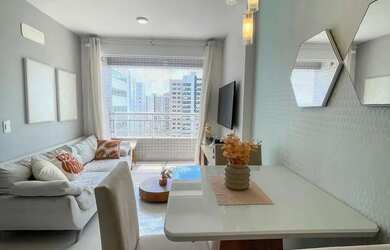 Imagem: O apartamento possui 1 Dormitório, 1 Banheiro, 1 Vaga na garagem