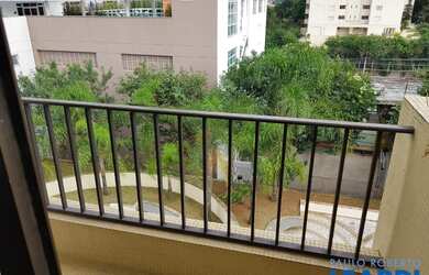 Imagem: O apartamento possui 2 Dormitórios, 2 Banheiros, 1 Vaga na