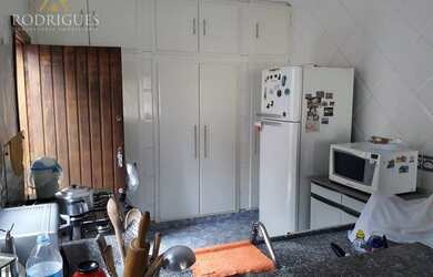 Imagem: A casa em condomínio possui 3 Dormitórios, 4 Banheiros, 280m²