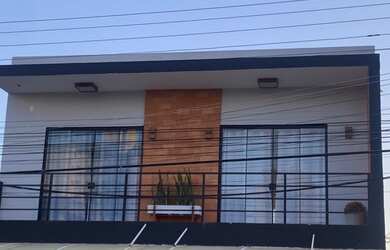 Imagem: O apartamento possui 1 Dormitório, 1 Vaga na garagem e está