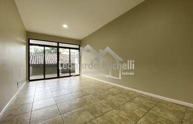 Imagem: O apartamento possui 2 Dormitórios, 3 Banheiros, 1 Vaga na