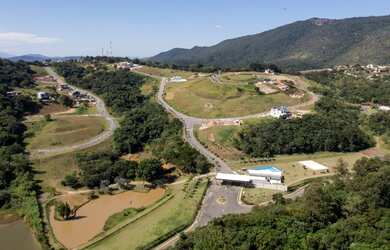 Imagem 13: Terreno em Condomínio Fechado á partir de 700 m2 em Atibaia SP