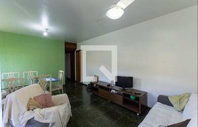 Imagem: A casa para alugar possui 3 Dormitórios, 2 Banheiros, 1 Vaga