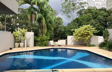 Imagem: A casa em condomínio possui 5 Dormitórios, 5 Banheiros, 5