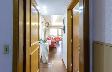 Imagem 7: Porto Alegre - Apartamento Padrão - Azenha