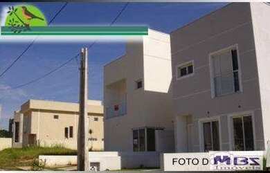 Imagem: A casa em condomínio possui 3 Dormitórios, 3 Banheiros, 2