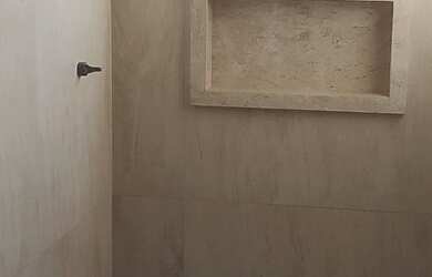 Imagem 4: Casa em avenida. Piscina, 60m² de Área, 2 Vagas na garageme2 Dormitórios