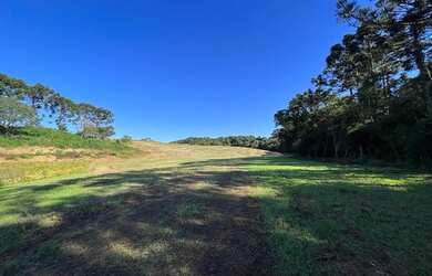 Imagem: O terreno possui 1.500m² de Área e está localizado em Marau