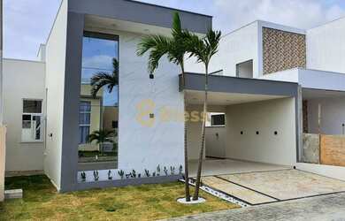 Imagem: A casa possui 3 Dormitórios, 1 Banheiro e 10m² de Área e