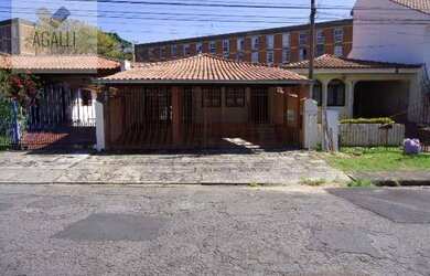 Imagem 2: Casa com 3 dormitórios à venda por R$ 499.000,00 - Novo Mundo - Curitiba/PR