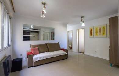 Imagem: O apartamento possui 3 Dormitórios, 2 Banheiros, 1 Vaga na