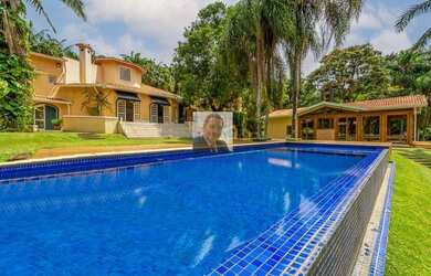 Imagem 1: Vende-se Mansão no Pq Silvino Pereira. Mansão cinematográfica