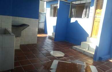 Imagem: O quarto está localizado em Nações, Fazenda Rio Grande para