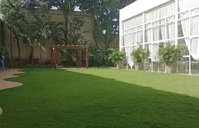 Imagem: A casa possui 5 Dormitórios, 5 Banheiros, 5 Vagas na garagem