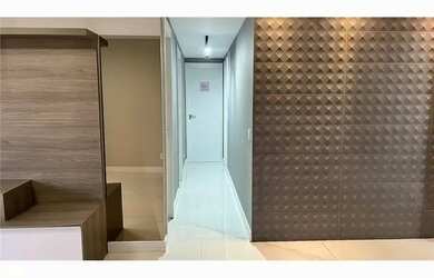 Imagem: O apartamento possui 3 Dormitórios, 4 Banheiros, 2 Vagas na