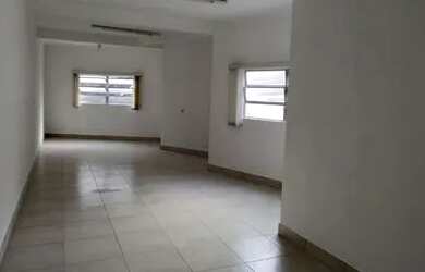 Imagem: O depósito possui 60m² de Área e está localizado em Boqueirão