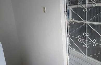 Imagem: A casa possui 2 Dormitórios, 1 Banheiro e está localizado