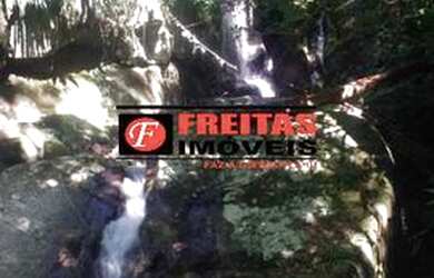 Imagem 14: CASA EM LUMIAR COM 3QTS SENDO 1STE LAREIRA FOGÃO A LENHA