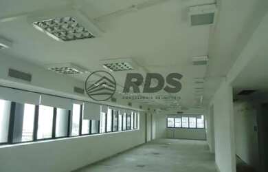 Imagem: O depósito possui 260m² de Área e está localizado em Vila