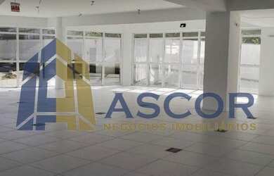 Imagem: O depósito possui 5 Vagas na garagem, 2.823m² de Área, Imóvel