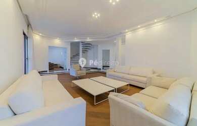 Imagem: O apartamento na cobertura possui 4 Dormitórios, 5 Banheiros