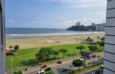 Imagem: O apartamento possui 1 Dormitório, 1 Banheiro, 50m² de Área