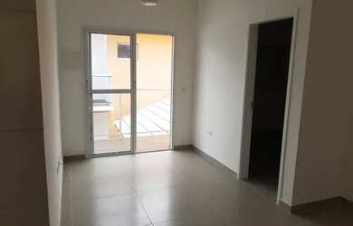 Imagem: A casa em condomínio possui 2 Dormitórios, 2 Banheiros, 1