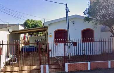 Imagem: O terreno possui 300m² de Área, Imóvel novo e está localizado