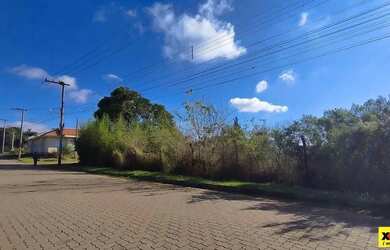 Imagem: O terreno possui 900m² de Área e está localizado em Nova