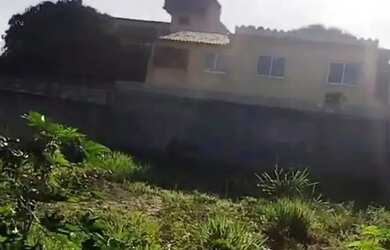 Imagem: O terreno possui 360m² de Área e está localizado em Balneário