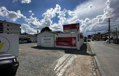 Imagem: O terreno possui 1.500m² de Área e está localizado em Iná