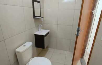 Imagem 4: //Casa em Condomínio fechado com quintal e garagem