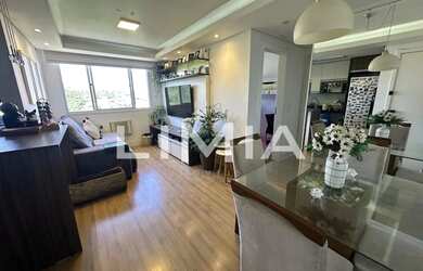 Imagem: O apartamentoe possui 2 Dormitórios, 1 Banheiro, 1 Vaga na