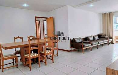 Imagem: O apartamento possui 4 Dormitórios, 4 Banheiros, 3 Vagas na