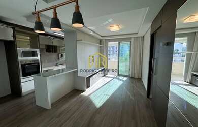 Imagem: O apartamento possui 3 Dormitórios, 2 Banheiros, 2 Vagas na