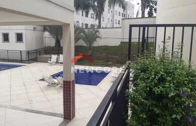 Imagem: O apartamento possui 2 Dormitórios, 1 Banheiro, 1 Vaga na garagem