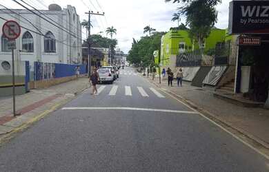 Imagem 14: Loja com mezanino no Centro de Florianópolis