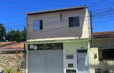 Imagem: A casa possui 2 Dormitórios, 2 Banheiros e está localizado