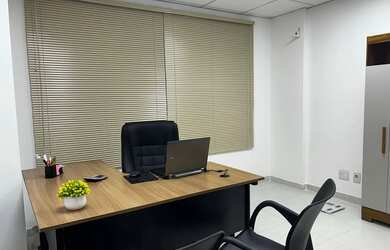 Imagem: O depósito possui 1 Vaga na garagem, 27m² de Área e Imóvel