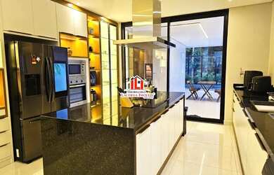 Imagem 3: Casa Térrea Mobiliada no Alphaville 4/ 80 com 4 Qts sendo 3 Suítes sendo...