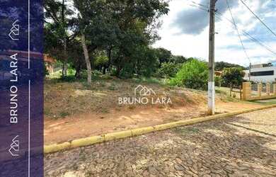 Imagem: O terreno possui 1450m² de Área e está localizado em São